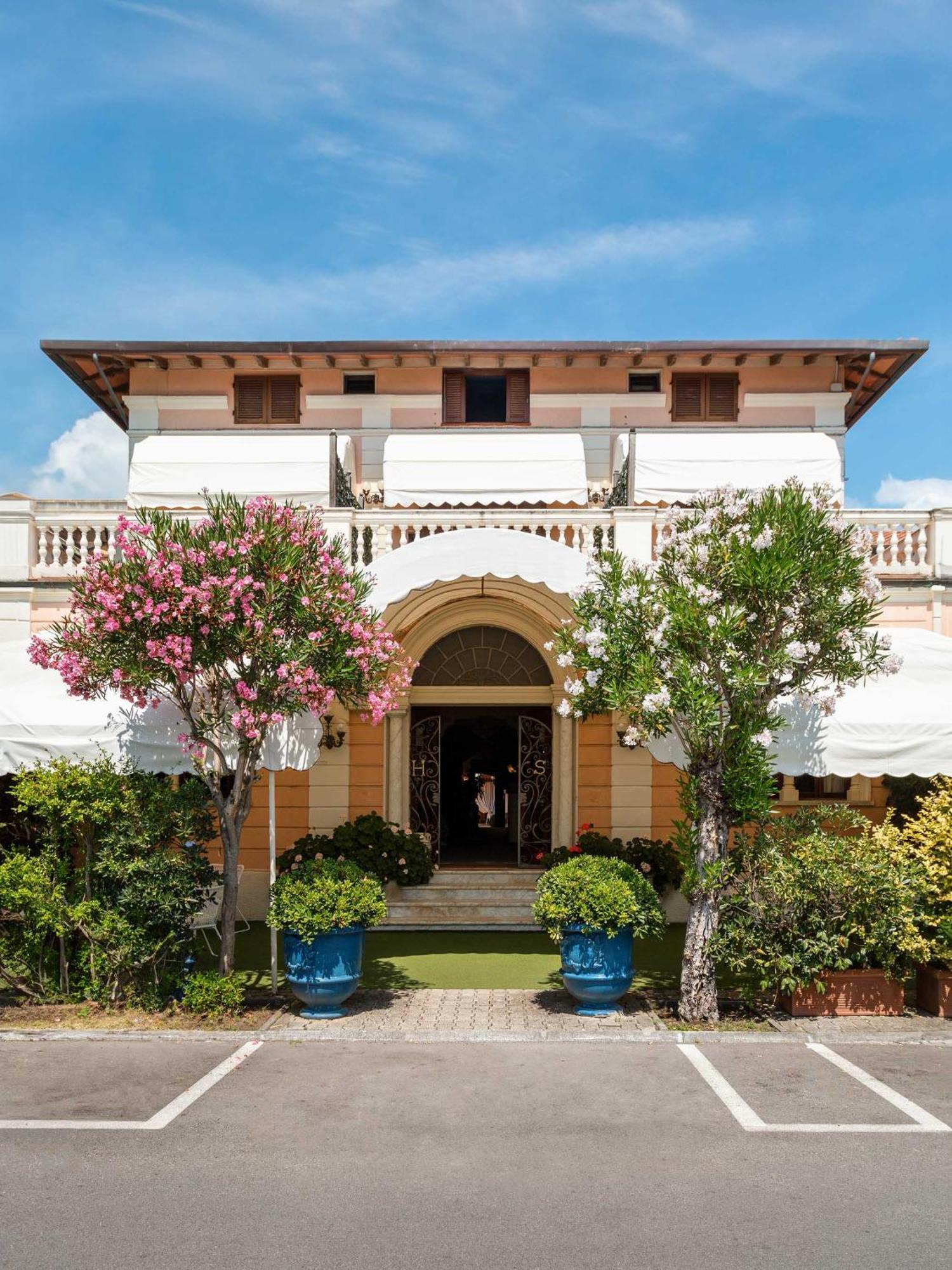 Hotel Sonia Forte dei Marmi Dış mekan fotoğraf